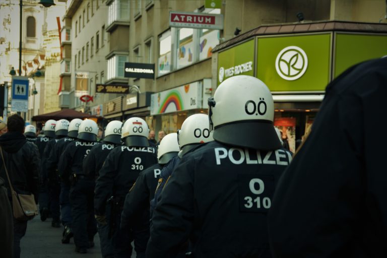 Rassistische Polizeigewalt in Österreich