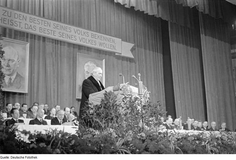 Erich Weinert gegen den österreichischen Heimwehrfaschismus