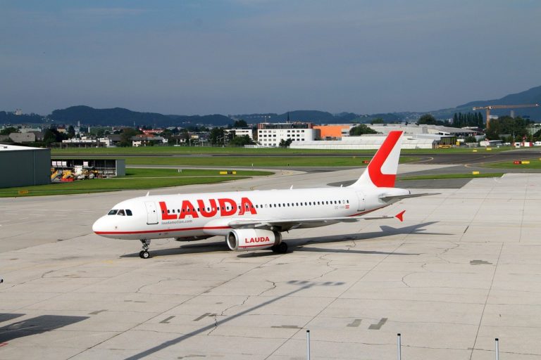 Laudamotion zeigt wieder mal ihr Gesicht