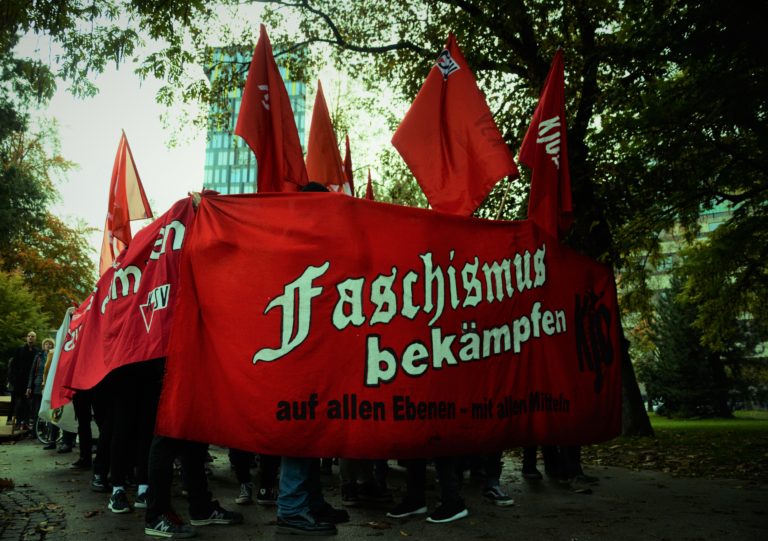 Kein Verfahren wegen Verhetzung gegen FPÖ-Schnedlitz – ein üblicher Skandal