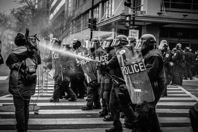 Rassistische Polizeigewalt in Frankreich