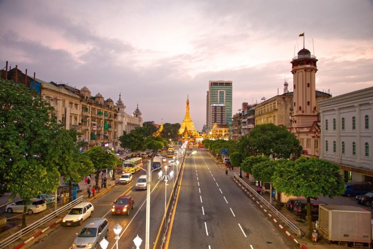 Myanmar: Militärputsch entmachtet Regierung und stellt Parlamentsabgeordnete unter Hausarrest