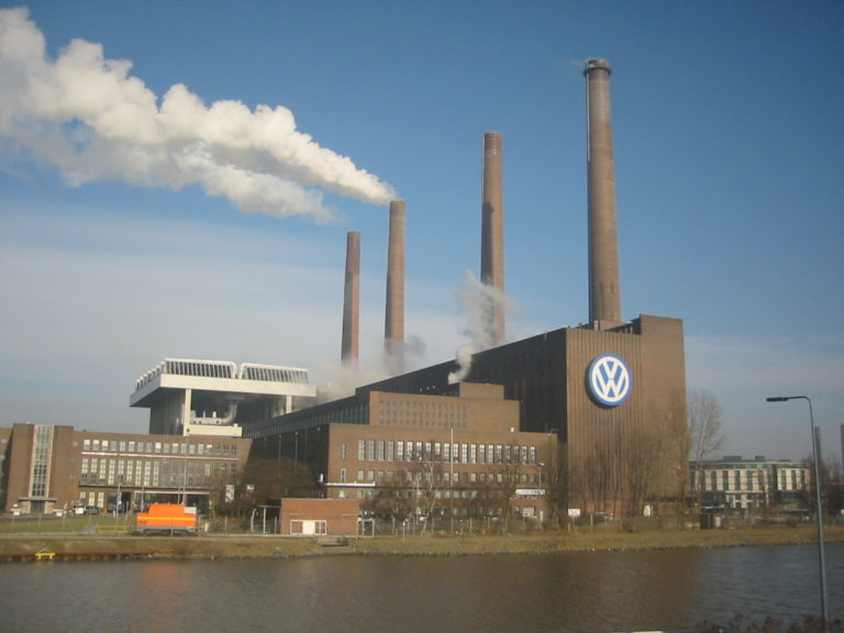 VW streicht abermals 5.000 Jobs