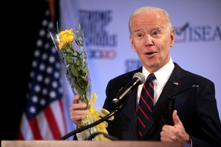 Biden stimmt USA auf großen Krieg ein