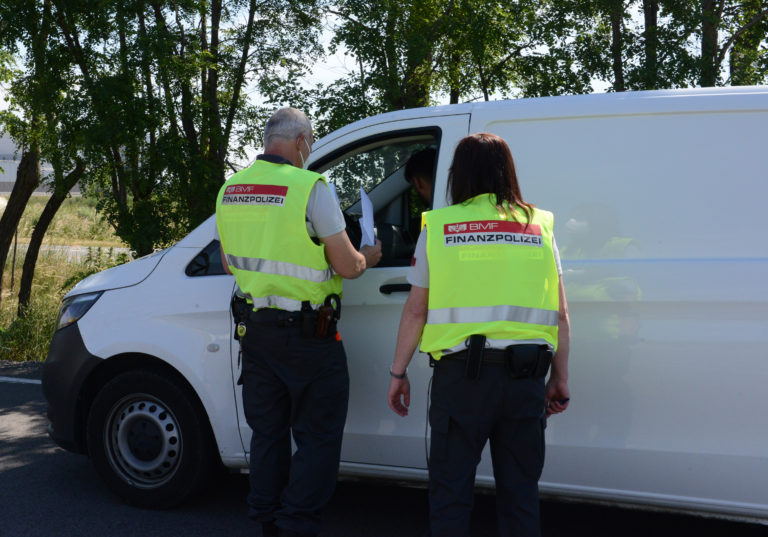 Paketversand: Sozialdemokraten lehnen mehr Finanzpolizei-Kontrollen ab