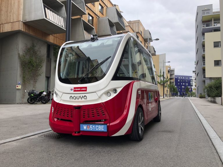 Autonome E‑Busse in Wien: Außer Spesen nichts gewesen