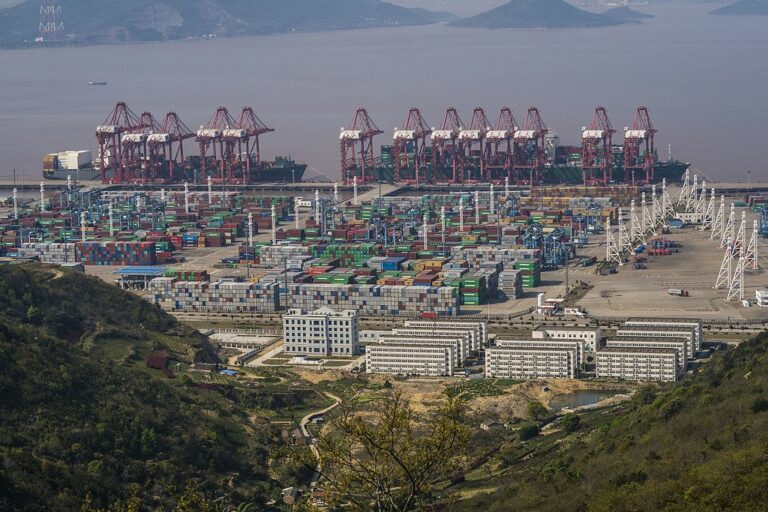 Erneut Schließung von Containerhafen in China