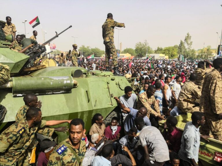 Sudanesische Kommunisten im Kampf gegen Militärputsch