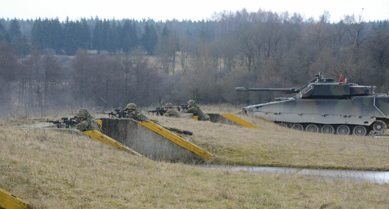 ECI zu „europäischer Armee“ und zwischenimperialistischer Konkurrenz