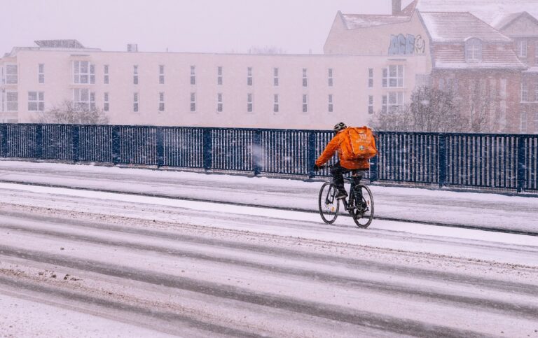 Fahrradkuriere: KV-Abschluss von Teuerung abgehängt