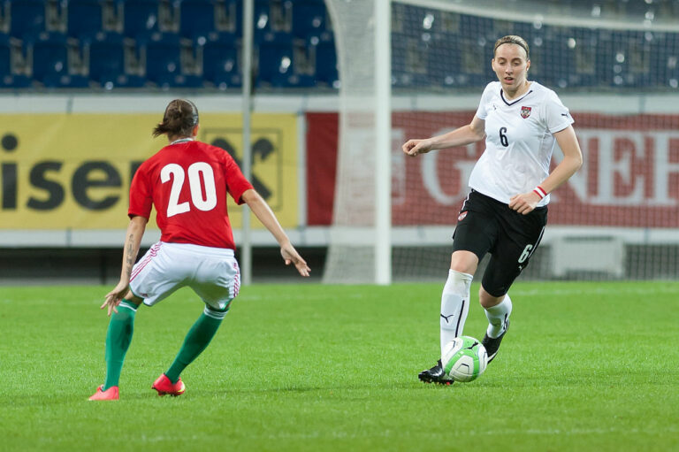 Österreichs Fußballerinnen wahren Chance auf EM-Viertelfinale