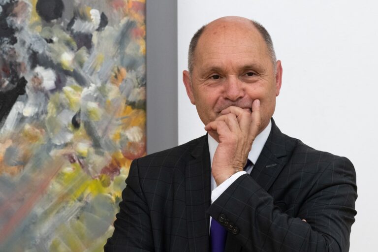 Sobotka spielt mit Steuergeld den Kunstmäzen