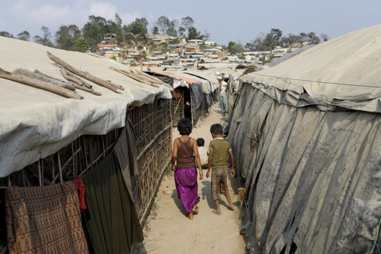 Tod von rund 180 Rohingya im Indischen Ozean befürchtet