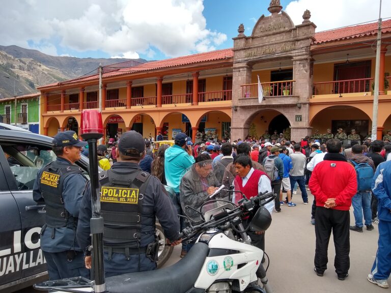 Arbeiterklasse protestiert weiter gegen Regierung in Peru