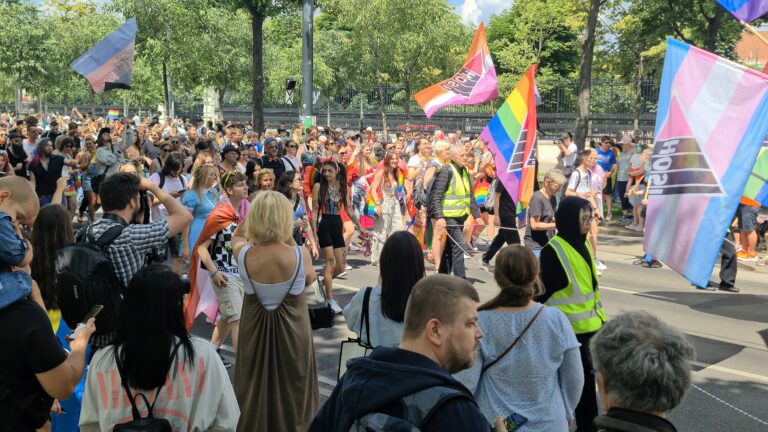 Festnahmen und Anschlagpläne vor Pride-Parade in Wien