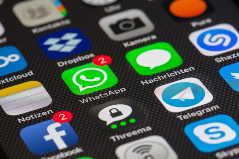 Verurteilung wegen Verbreitung von Nazi-Inhalten über WhatsApp