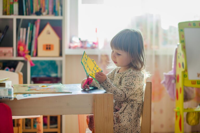 Ausbau von und Recht auf Kinderbetreuung im Dienste des Kapitals