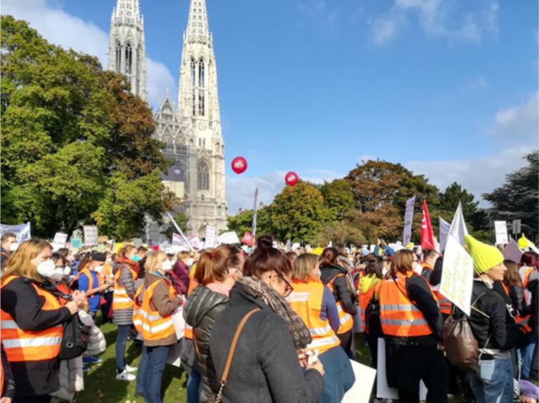 Sozialwirtschaft: Gewerkschaften fordern + 15 Prozent, mindestens 400 Euro