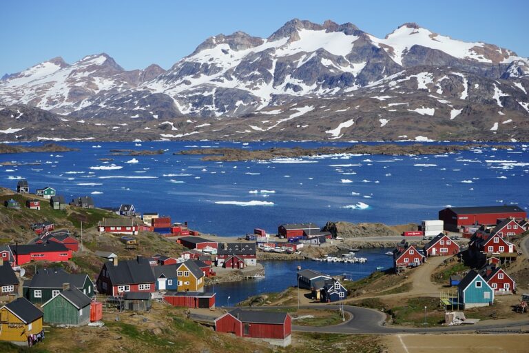 Grönland: Inuit wurden jahrelang im Kindesalter Spiralen implantiert, um Geburten zu senken