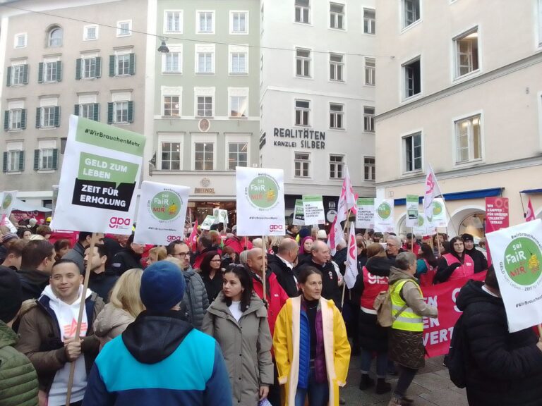 Handelsangestellte beginnen mit Warnstreiks