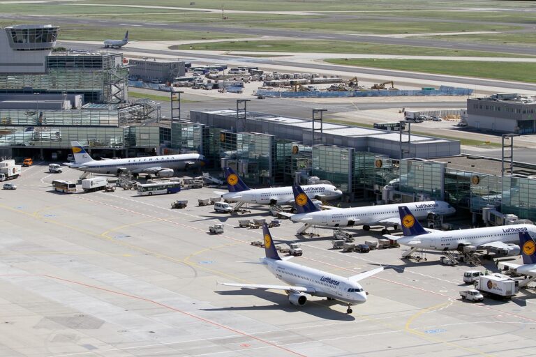 Lufthansa-Bodenpersonal streikt für höhere Löhne