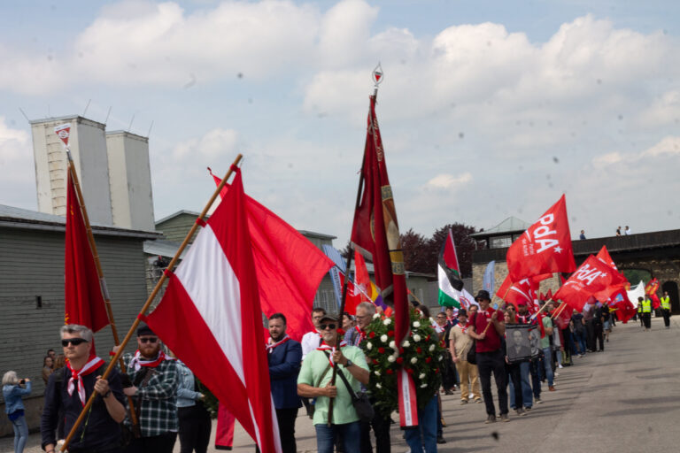 Gedenken in Mauthausen