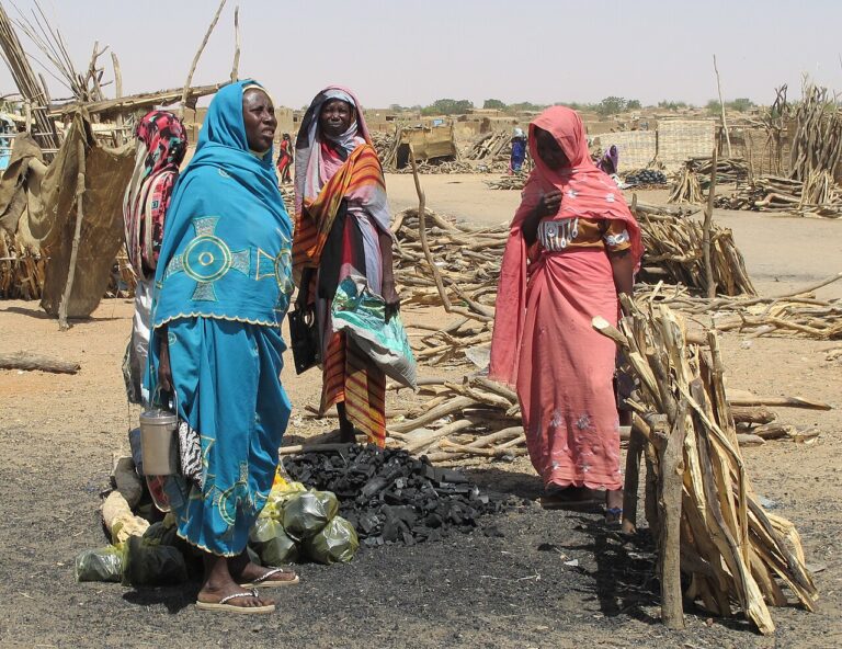 Sudan: Zivilbevölkerung leidet unter extremer Gewalt und humanitärer Krise – Ärzte ohne Grenzen klagen an