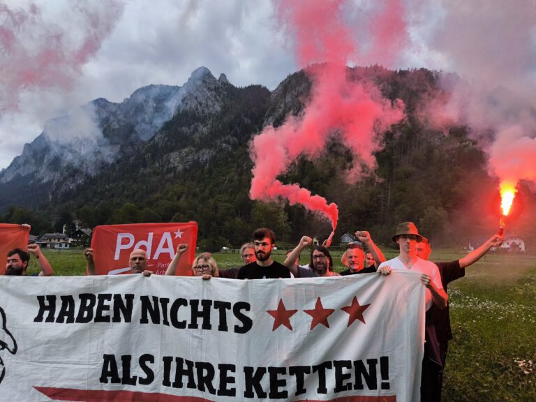 Die Europäische Kommunistische Aktion auf der Seite der Schülerinnen und Schüler in ihrem Kampf im neuen Schuljahr