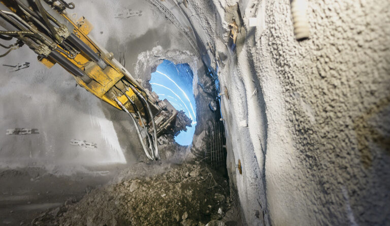 Semmering-Basistunnel: Erste Röhre durchgeschlagen