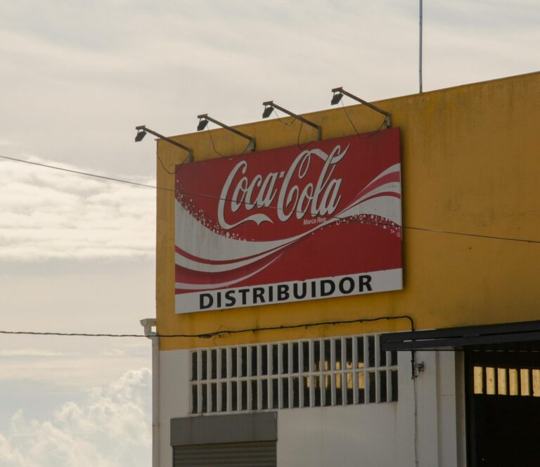 Wasserknappheit in Kolumbien: Klage gegen Coca-Cola eingereicht