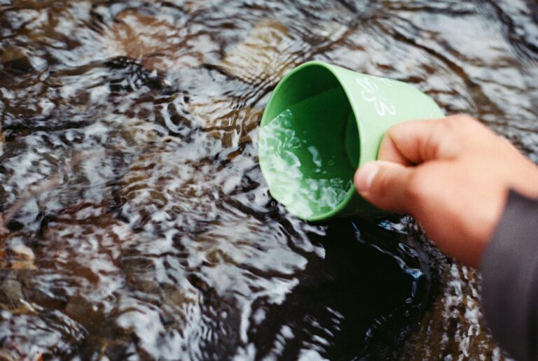 Kein Trinkwasser: Bewohner von Stromberg kämpfen um Versorgung und Verantwortlichkeit