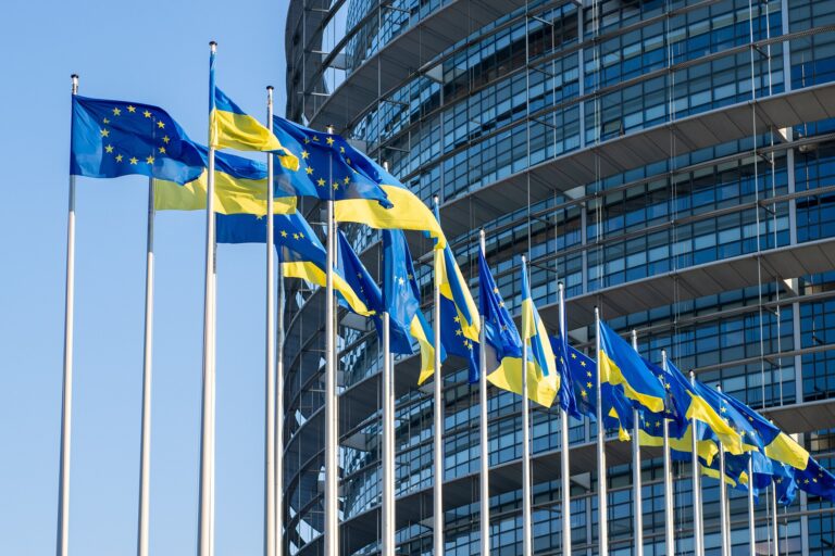 Resolution des EU-Parlaments zur finanziellen und militärischen Unterstützung der Ukraine