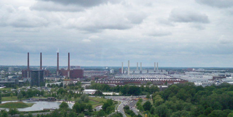 Arbeitskampf in der BRD: Beschäftigte wehren sich gegen Stellenabbau in der Automobilindustrie