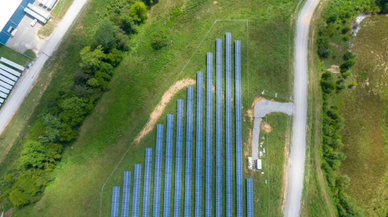 Katz- und Mausspiel chinesischer Solarfirmen – auf Kosten der Arbeiter