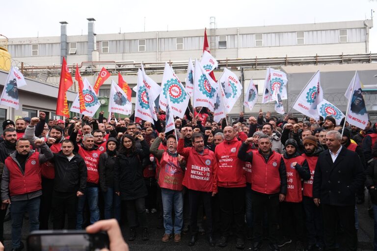 Türkei: AKP-Regierung verbietet Streik der Metallarbeiter – Arbeiterbewegung leistet Widerstand