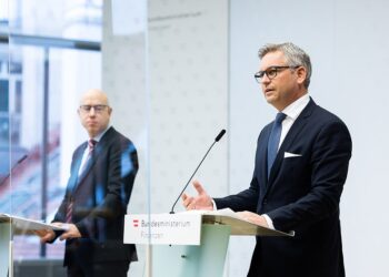 „Wirtschaftsforscher“ und Mainstream-Jounalisten – bezahlte Feinde der Arbeiterklasse