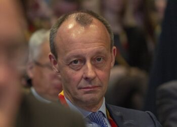 BRD: Alle Zeichen auf Aufrüstung