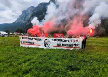 Revolution beginnt im Bezirk