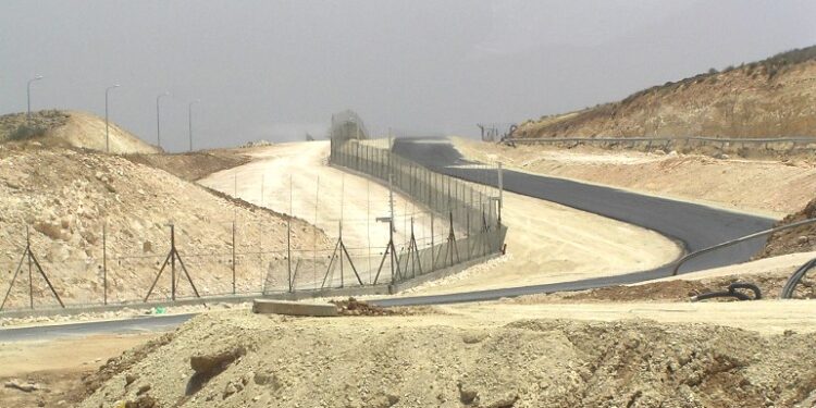Israel baut neue „Apartheid-Straße“ im Westjordanland