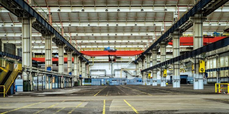 Arbeiter in Zeltweg schwer verletzt