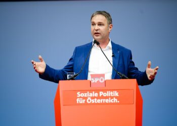 Sozialraub mit rotem Anstrich: Die SPÖ kürzt mit – auf Kosten von Kindern und Familien