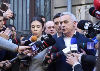 Rumänien: Gescheiterter Präsidentschaftskandidat steigt aus Politik aus