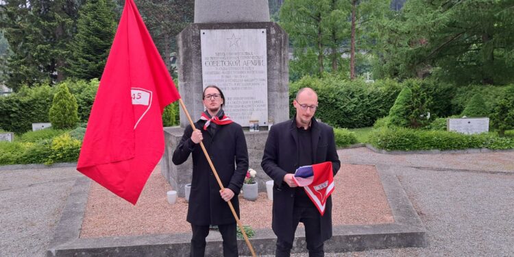 Bund Tiroler Antifaschisten: „Am Sowjetdenkmal stehen wir richtig“
