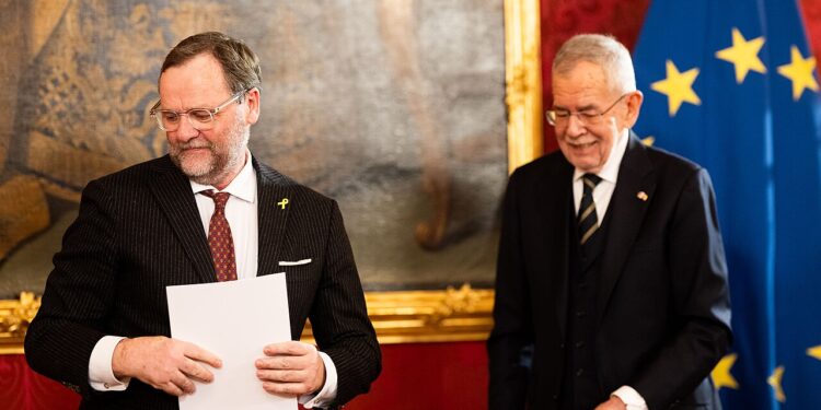 Die Spartipps der Bundesregierung: Ein Audi A8 für Sepp Schellhorn