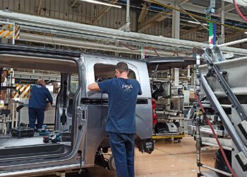 Stellantis streicht Stellen: 500 Jobs in Melfi vor dem Aus