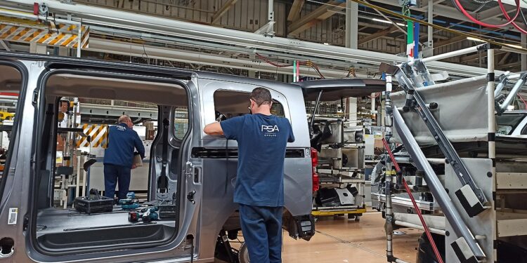 Stellantis streicht Stellen: 500 Jobs in Melfi vor dem Aus