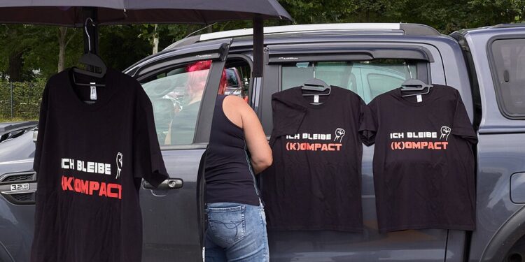 Rechtsextremes „Compact“-Magazin jetzt doch verfassungskonform