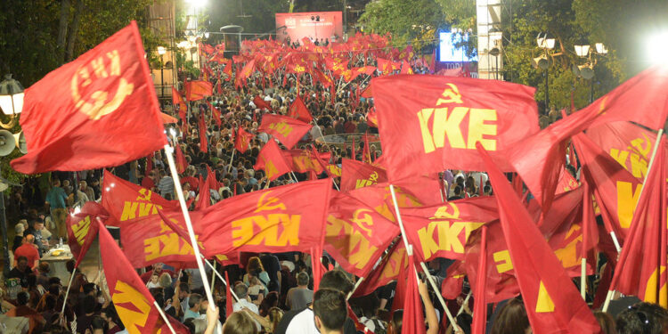 Faschistischer Angriff auf Mitglieder der Kommunistischen Jugend Griechenlands in Chania