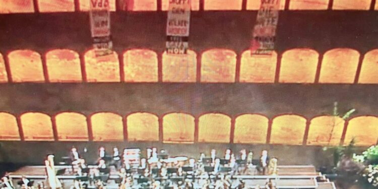 Gelungene Störaktion bei den Salzburger Festspielen