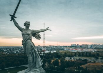 Russland: KPRF fordert Neubewertung der Ära Stalins und der sowjetischen Geschichte